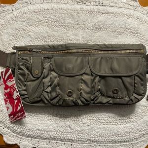 Lululemon Travel Pooch